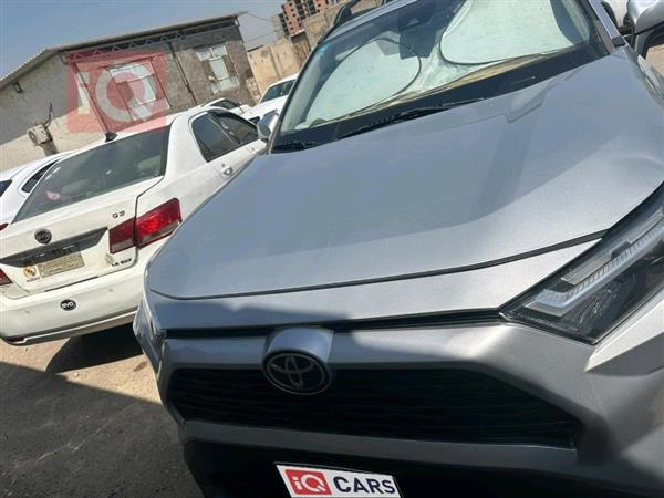تويوتا راف 4 2023 للبيع في العراق -  بغداد